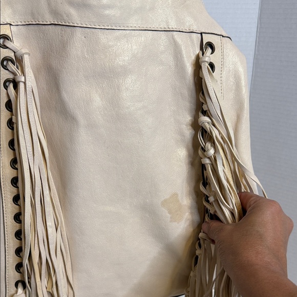 Johnny Was Ariana Leather Tote with Fringe - Picture 10 of 15